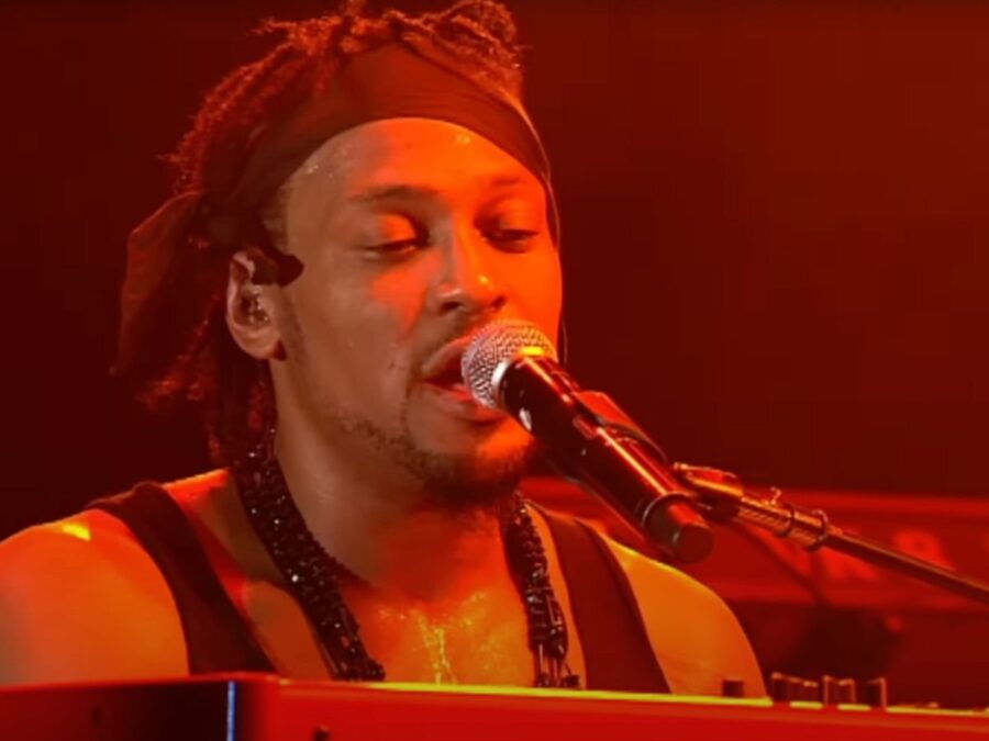 Lenda do neo-soul, cantor D’Angelo morre em Nova York aos 51 anos