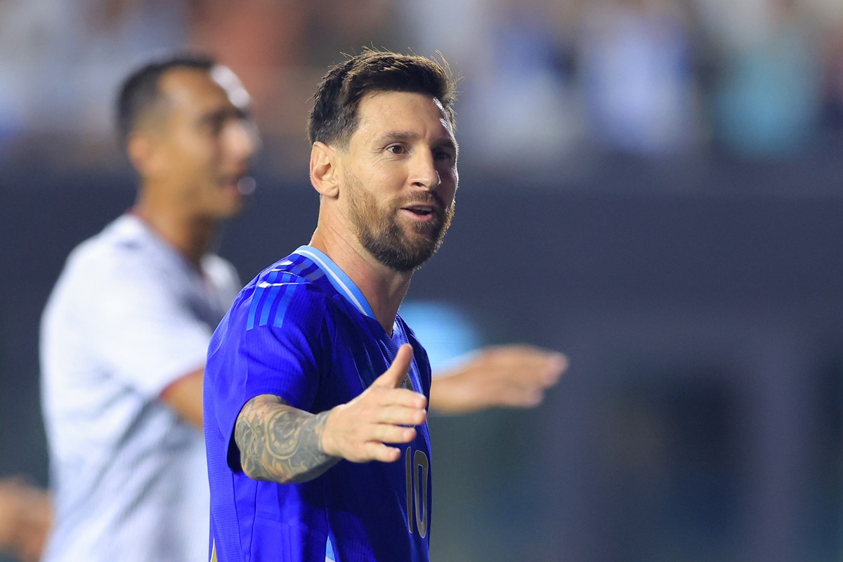 Messi quebra recorde de Neymar durante partida da Argentina; veja qual