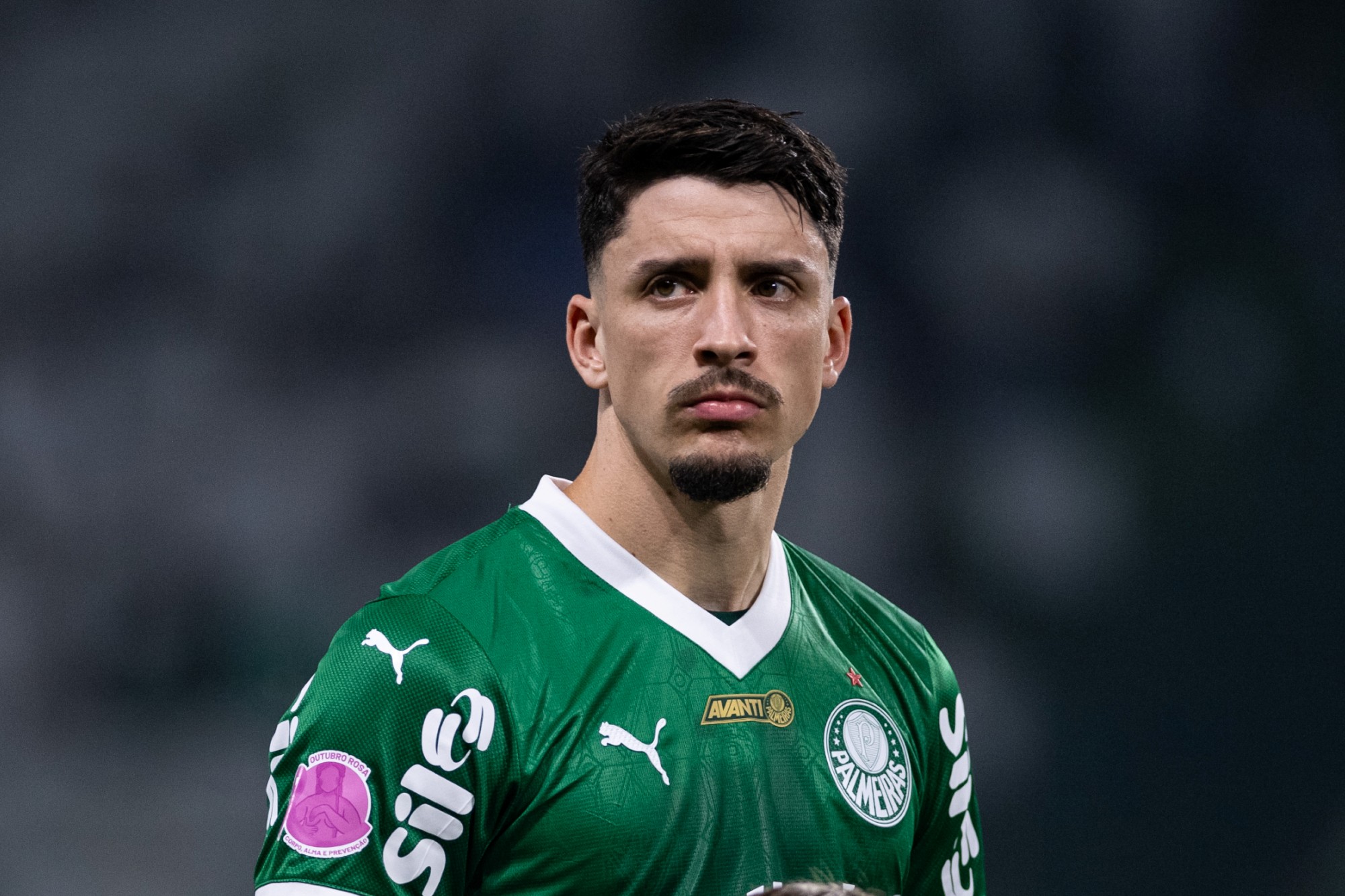 Palmeiras liga alerta sobre possíveis desfalques contra o Flamengo