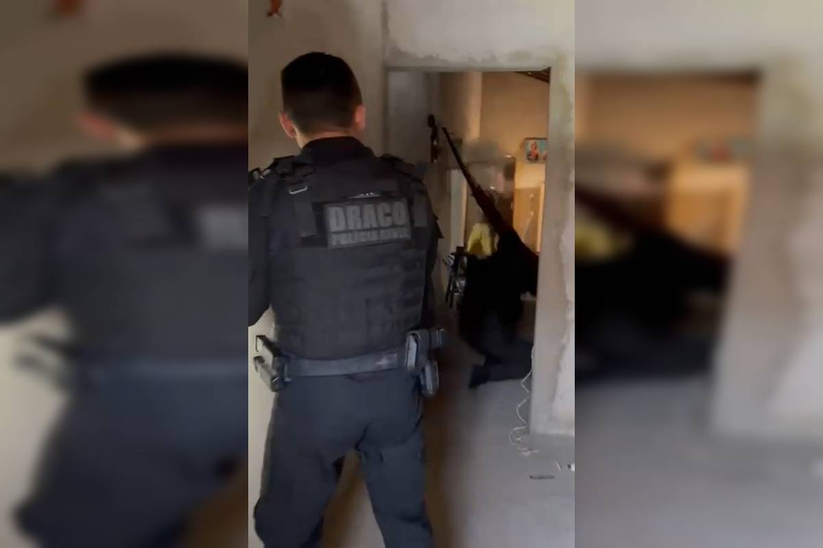 video:-delegado-fica-em-fogo-cruzado-entre-faccionado-do-pcc-e-agentes