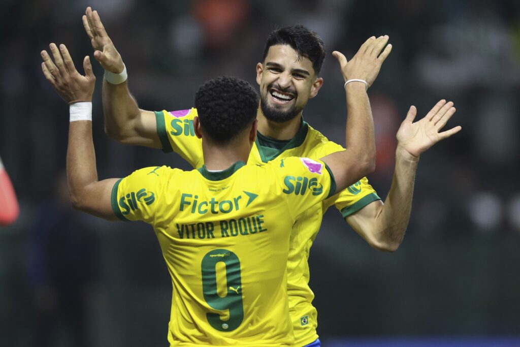 flaco-lopez-vive-temporada-mais-goleadora-da-carreira.-veja-numeros