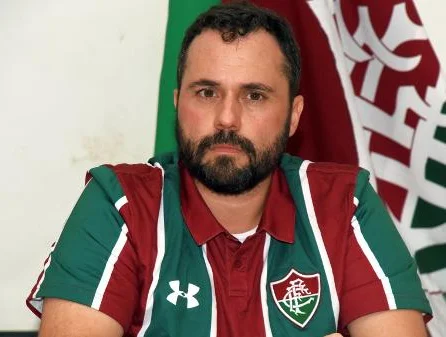 fluminense-afirma-que-ira-a-justica-apos-pre-candidato-acusar-clube-de-gastos-com-sadomasoquismo