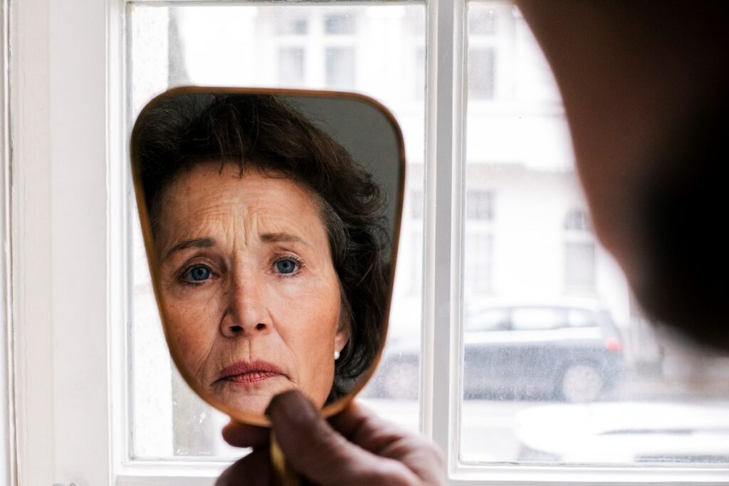 genes-podem-explicar-por-que-mulheres-tem-mais-risco-de-alzheimer