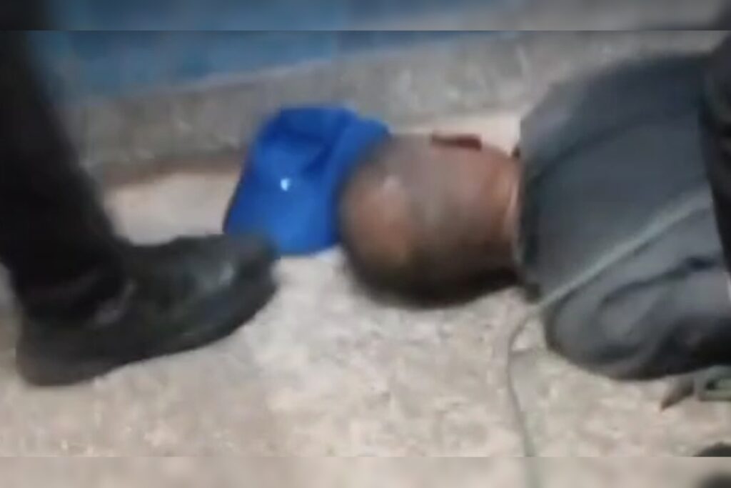 video:-ladrao-de-celulares-e-contido-por-populares-em-terminal-do-brt