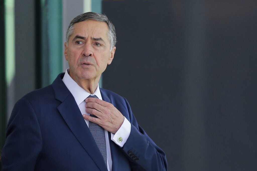 barroso-pede-a-fachin-sessao-extra-para-julgamento-sobre-aborto