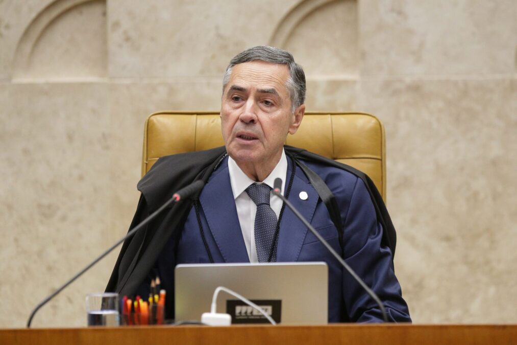 Barroso autoriza auxílio de enfermeiros em abortos legais no Brasil