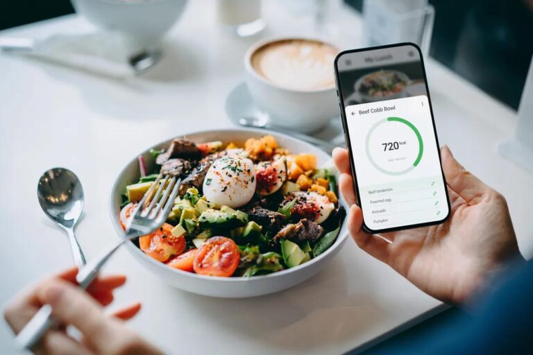 e-possivel-ser-viciado-em-comer?-especialista-explica-relacao-de-exagero-com-comida