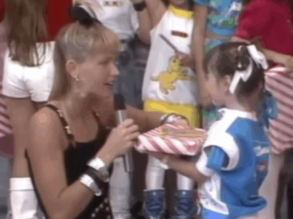 tata-werneck-resgata-video-de-1a-ida-ao-programa-de-xuxa-durante-a-infancia