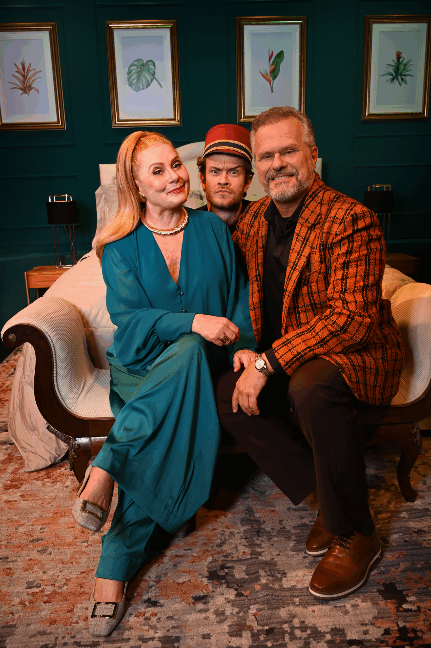 Vera Fischer celebra nova fase no teatro e destaca a importância de continuar em cena