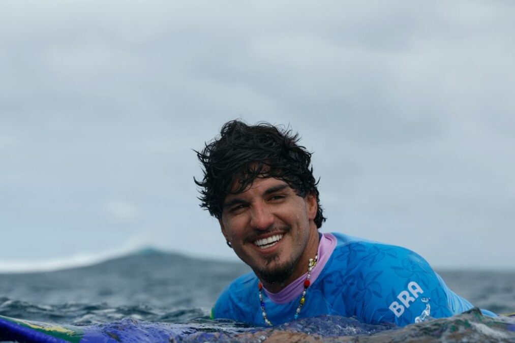Medina vai ser pai? Surfista posta foto de ultrassom e levanta rumores