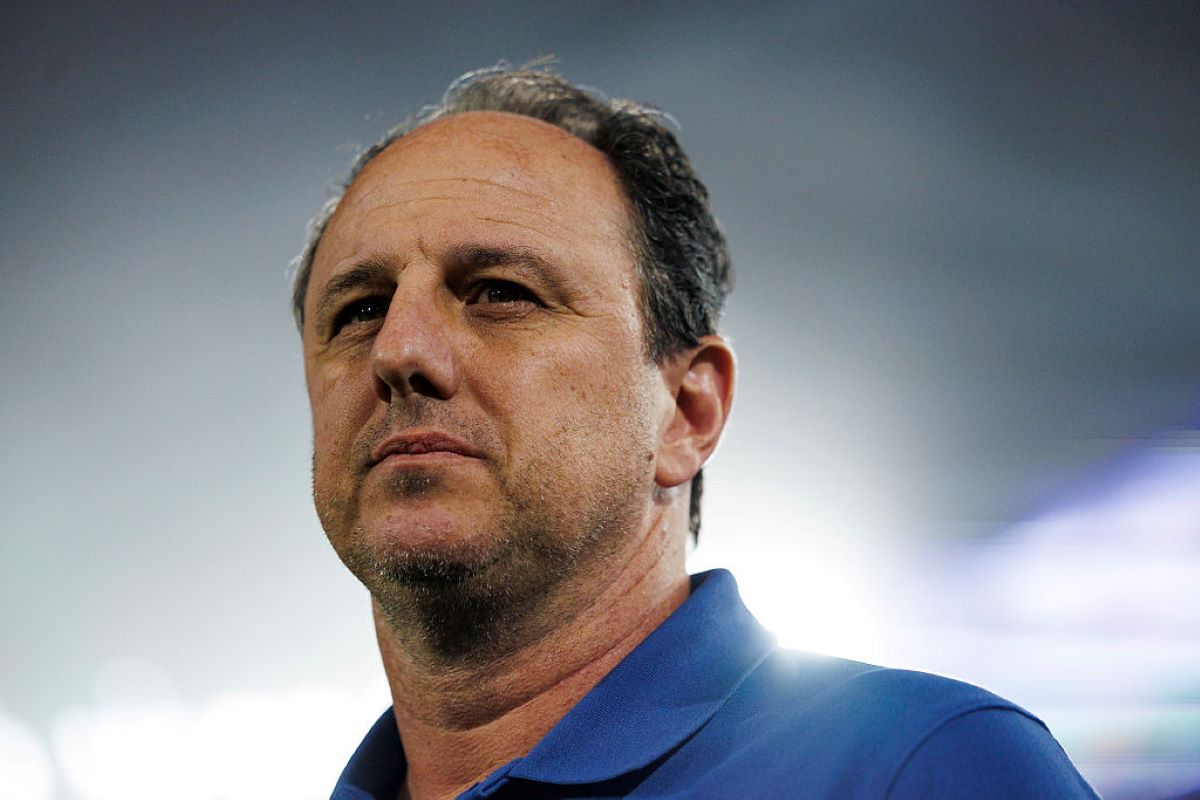 “Conseguimos desenvolver um bom futebol”, diz Ceni após goleada