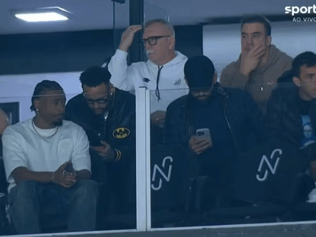 neymar-critica-arbitragem-apos-derrota-do-santos:-“tem-que-profissionalizar”
