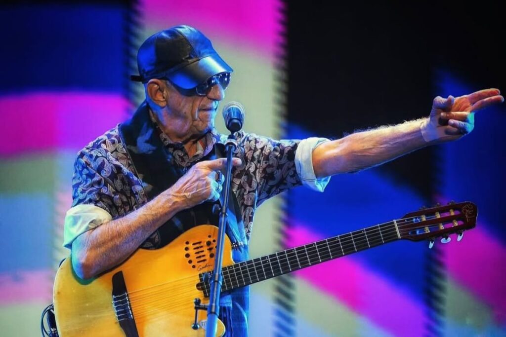 dna-da-contracultura:-fagner-traz-“ave-noturna”-ao-estilo-brasil