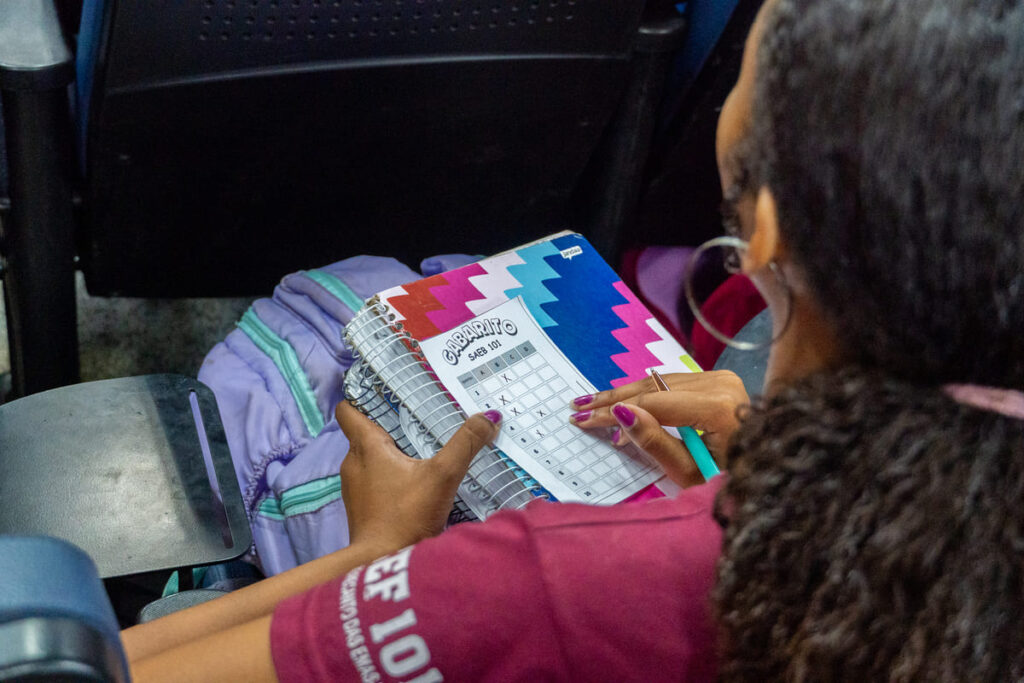 mec-nao-entrega-provas-e-desorganiza-calendario-de-escolas-do-df