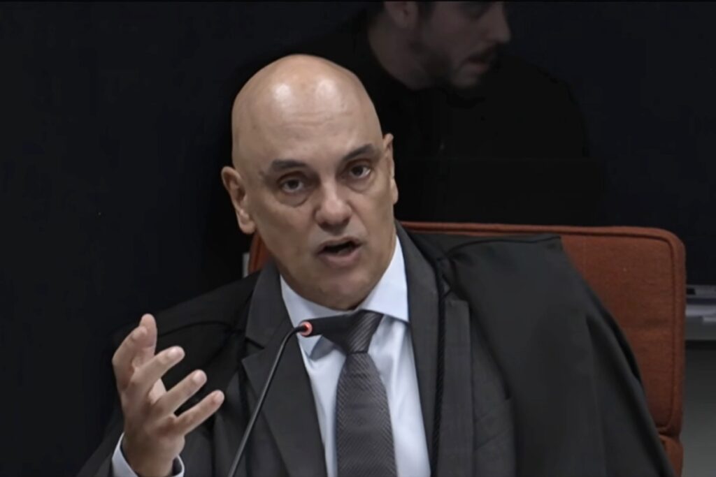 “coisa-bizarra”,-diz-moraes-sobre-laudo-do-pl-para-impugnar-urnas