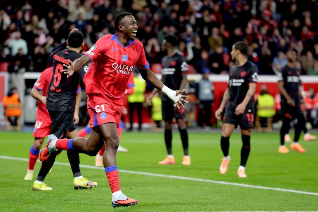 champions-league:-psg-goleia-leverkusen-na-alemanha-e-assume-lideranca