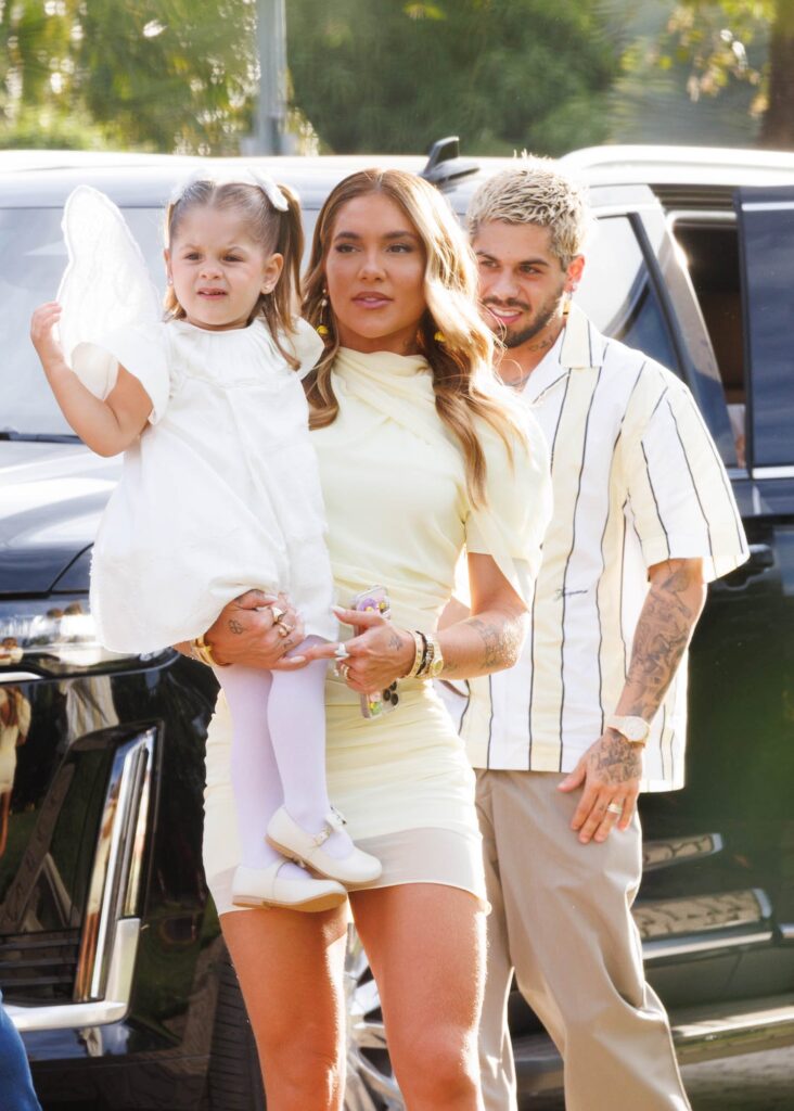 10-dias-de-montagem,-palco-de-carruagem-e-mais:-confira-todos-os-detalhes-da-festa-de-maria-flor