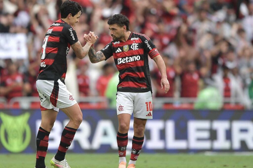 bom-momento-de-arrascaeta-e-pedro-e-trunfo-do-flamengo-contra-o-racing