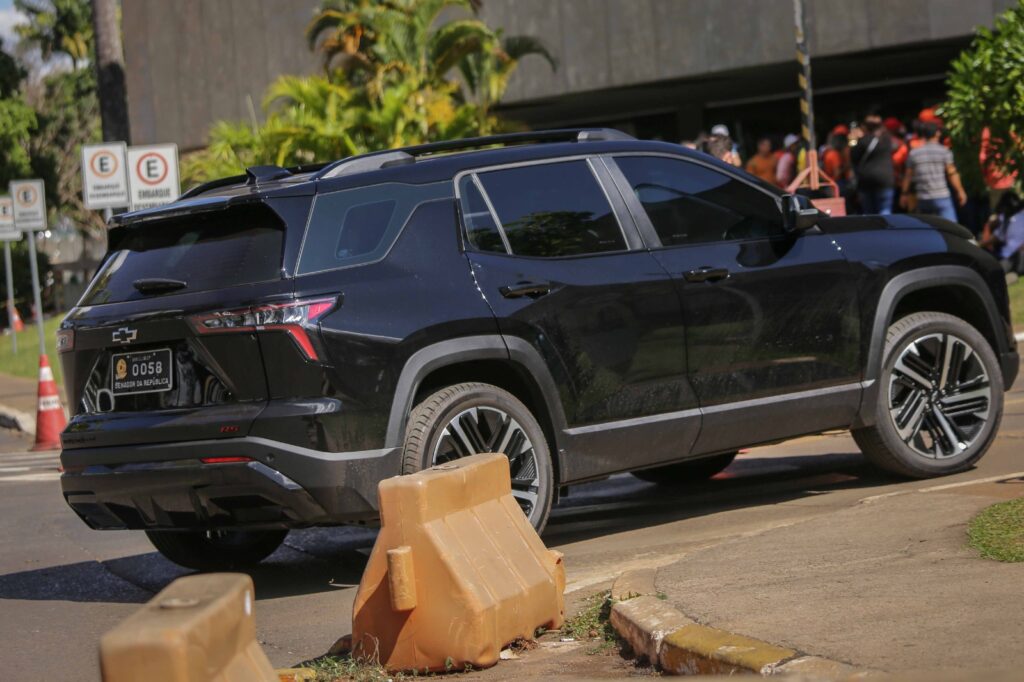 senado-aluga-79-suvs-de-luxo-com-teto-solar-por-r$-47-milhoes