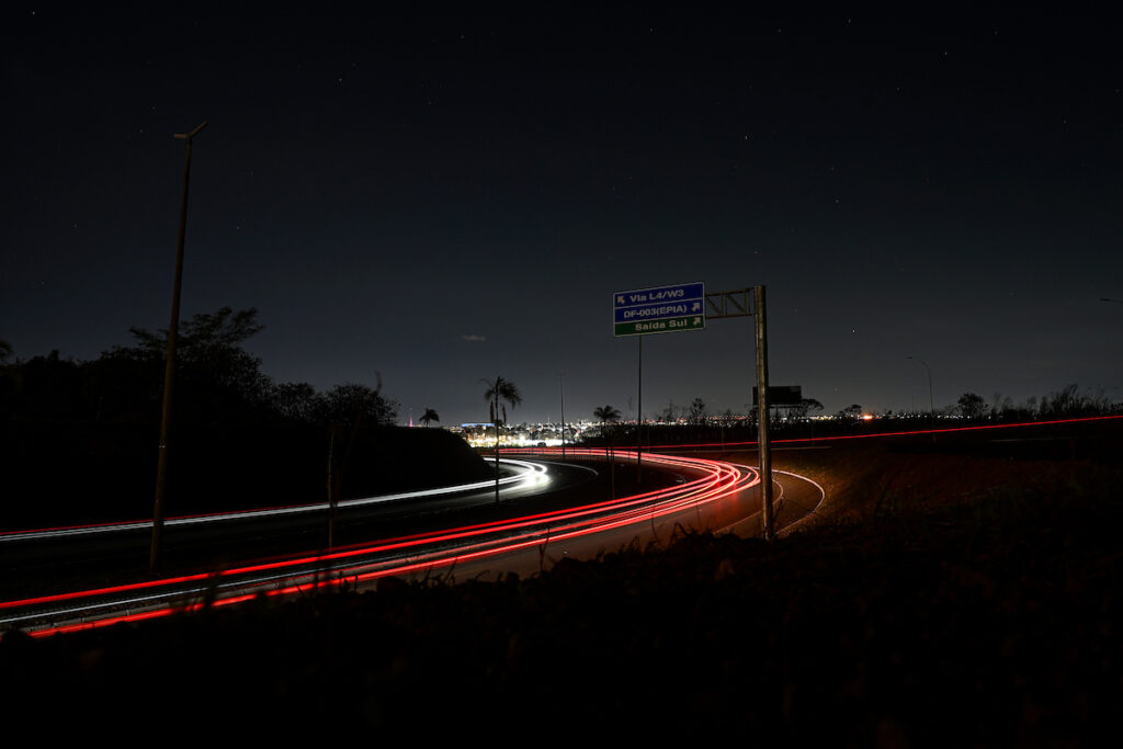 quadras-no-escuro:-falta-de-iluminacao-na-asa-norte-assusta-moradores