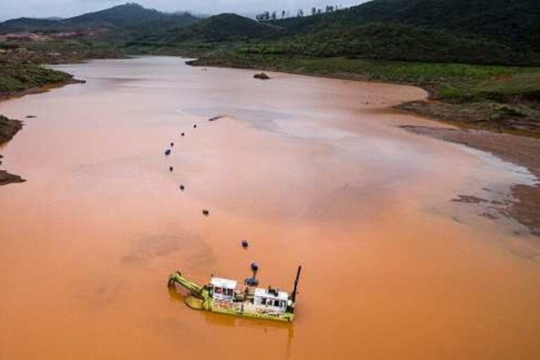 vale-e-samarco-tem-multa-de-r$-1,92-bilhao-por-deduzir-tragedia-no-ir