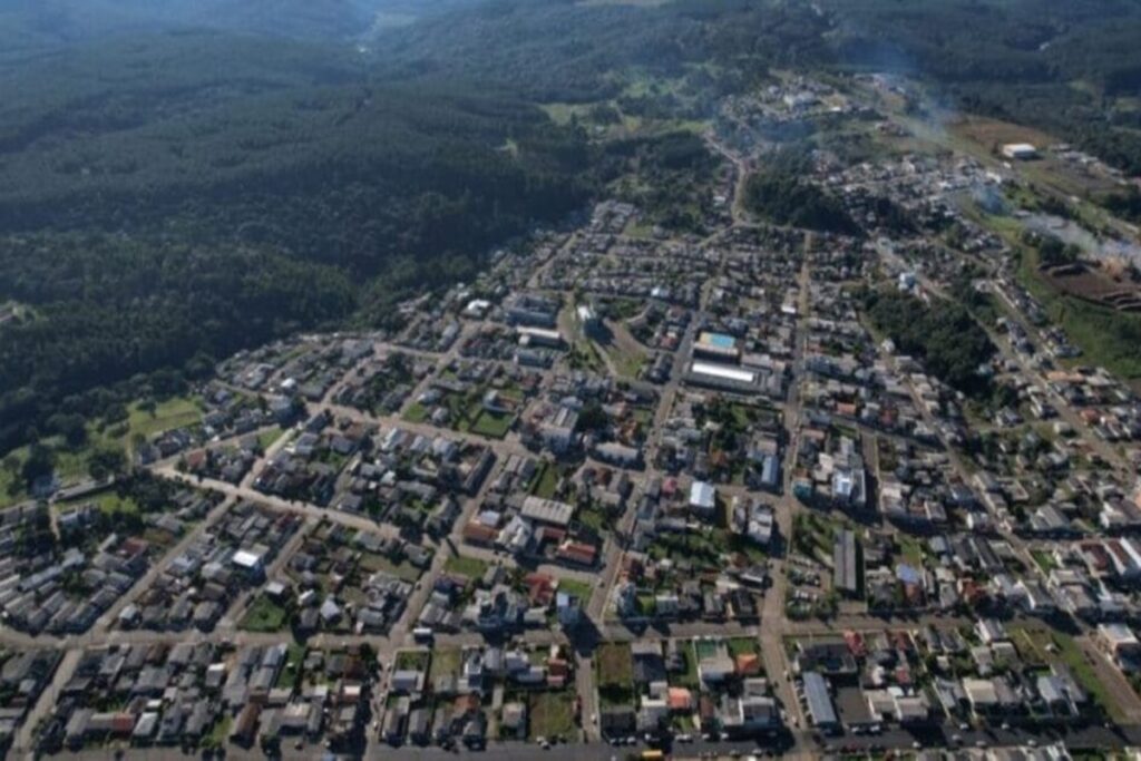 tia-de-servidor-levou-a-pronto-socorro-bebida-que-intoxicou-10-pessoas