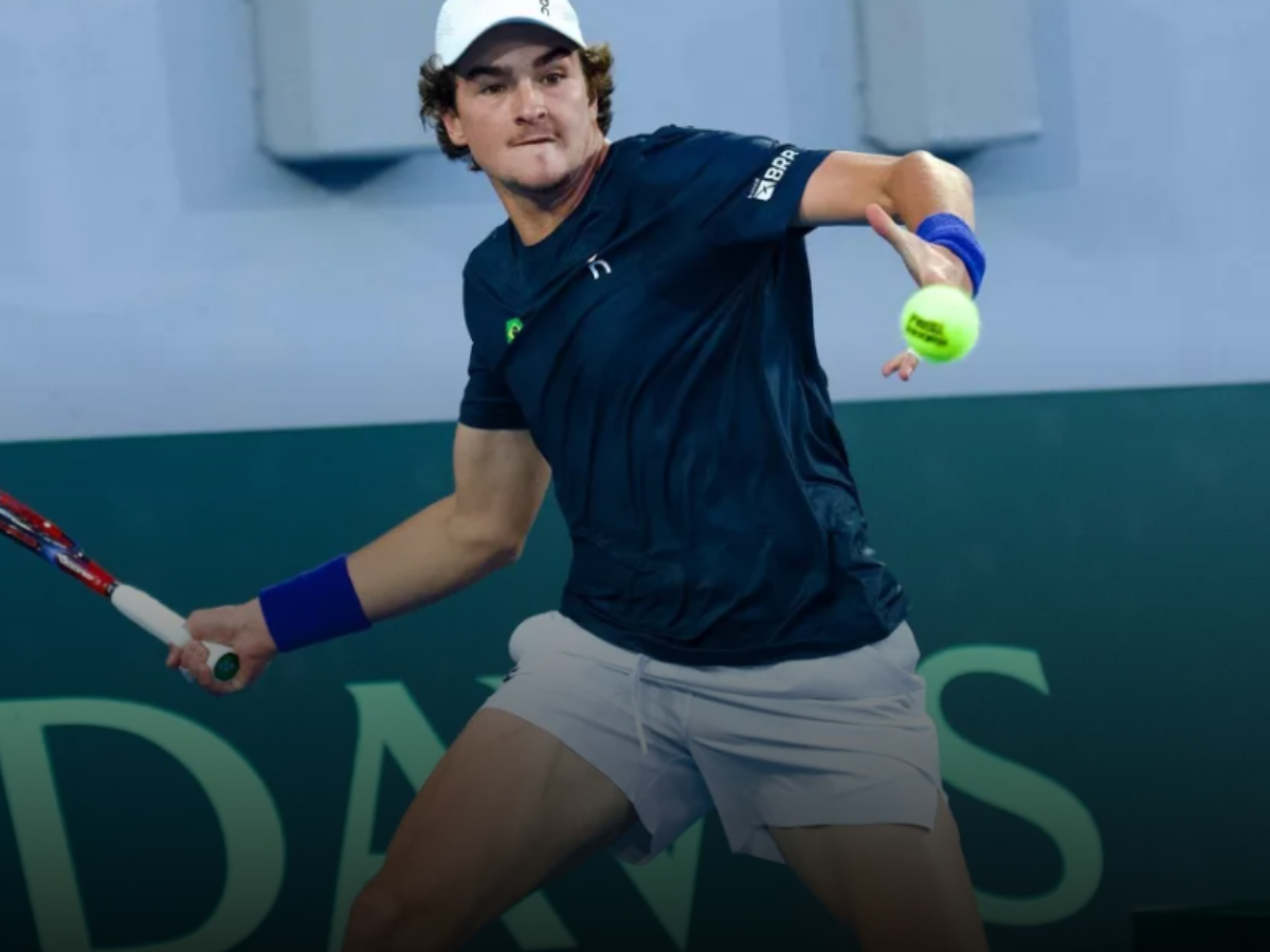 João Fonseca vence de virada e se classifica a uma semifinal de ATP 500 pela 1ª vez