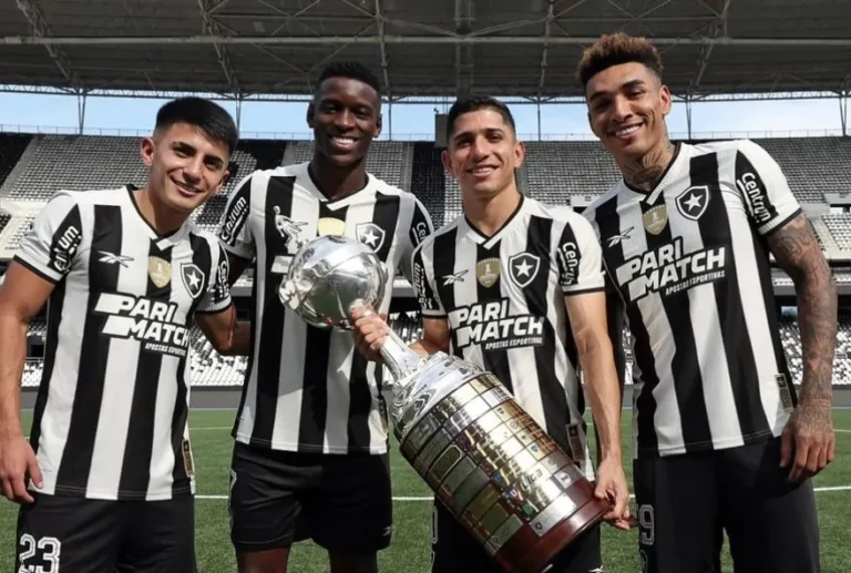 botafogo-propoe-parcelamento-de-premiacoes-ao-elenco-e-gera-impasse