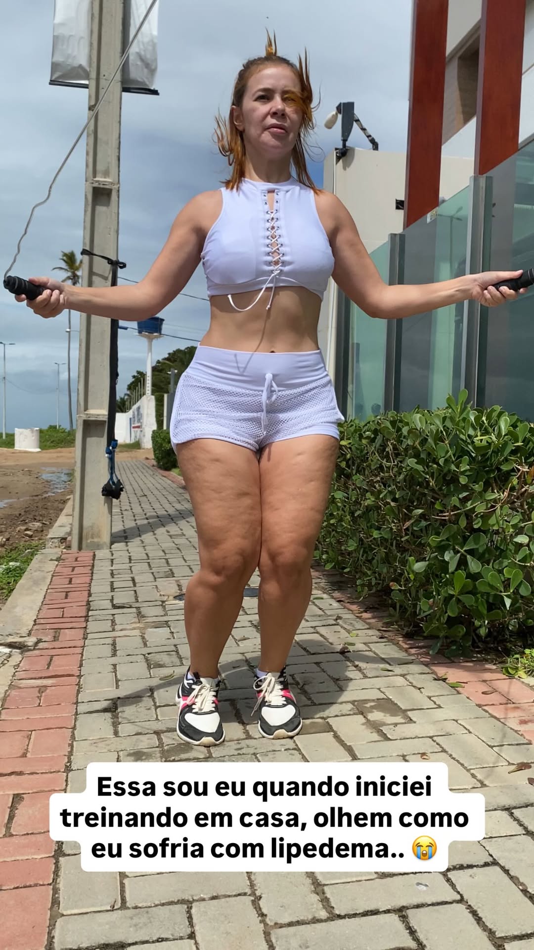 Mirela Janis surpreende ao mostrar antes e depois e revela segredo da transformação
