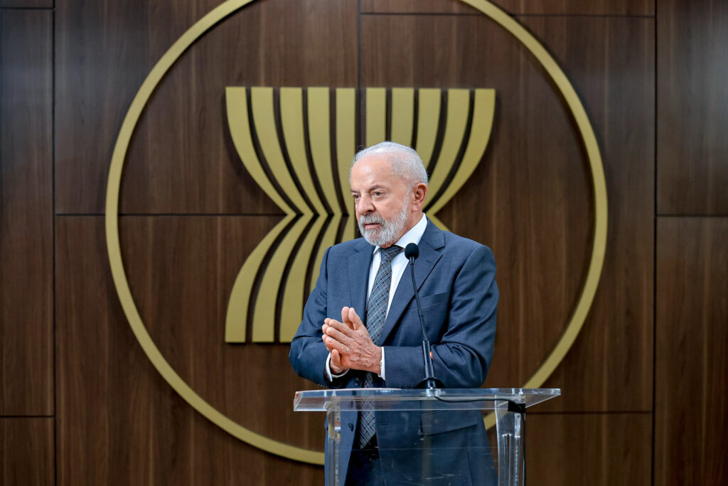 lula-participa-de-cupula-na-malasia-de-olho-no-mercado-asiatico