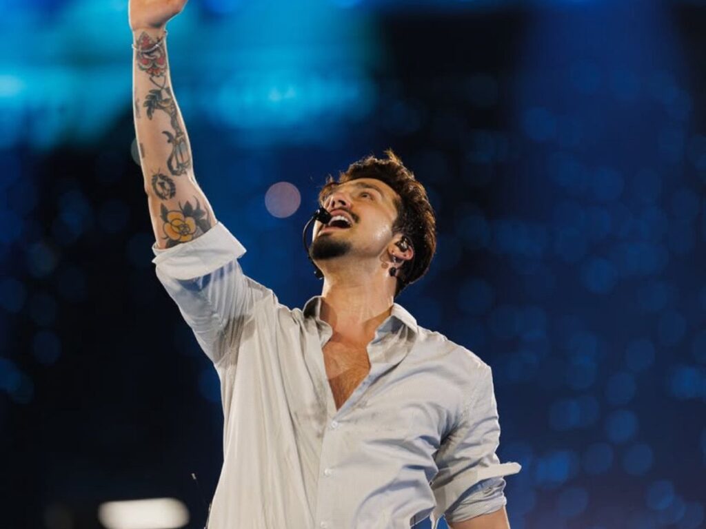 “vale-qualquer-coisa-por-ele”:-fas-de-luan-santana-acampam-no-frio-de-9-°c-antes-de-dvd-historico