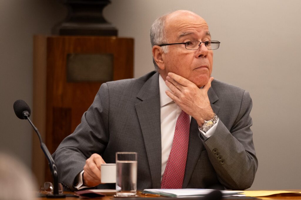 vieira:-reuniao-foi-positiva-e-negociacao-sera-concluida-em-semanas