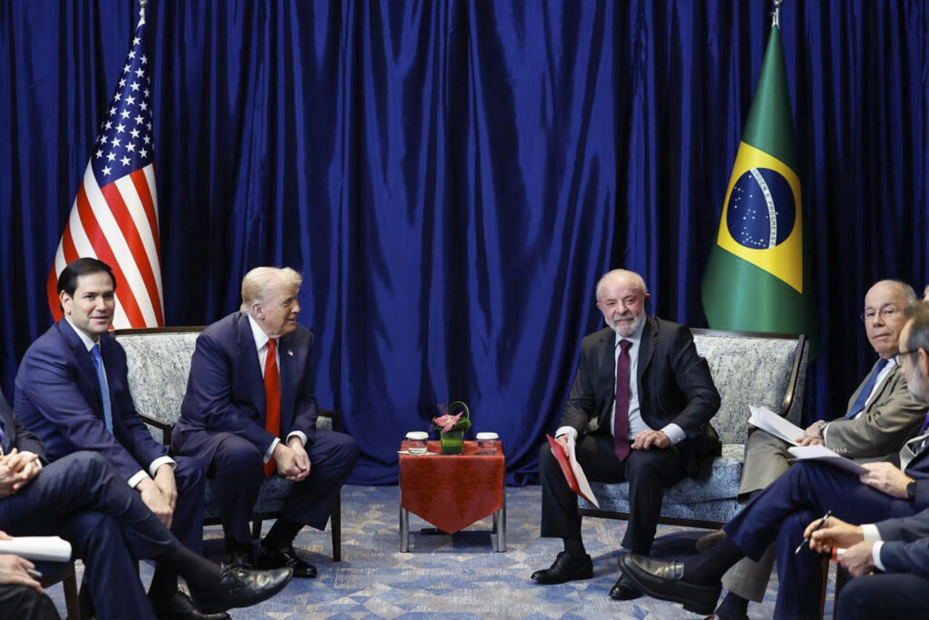 apos-reuniao-de-lula-e-trump,-auxiliares-iniciam-negociacoes-nesta-2a