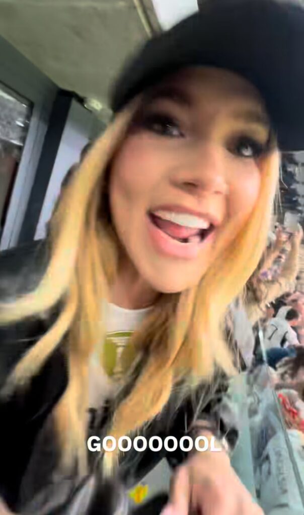 “aqui-e-pe-quente”:-virginia-e-duda-freire-comemoram-a-vitoria-do-real-madrid