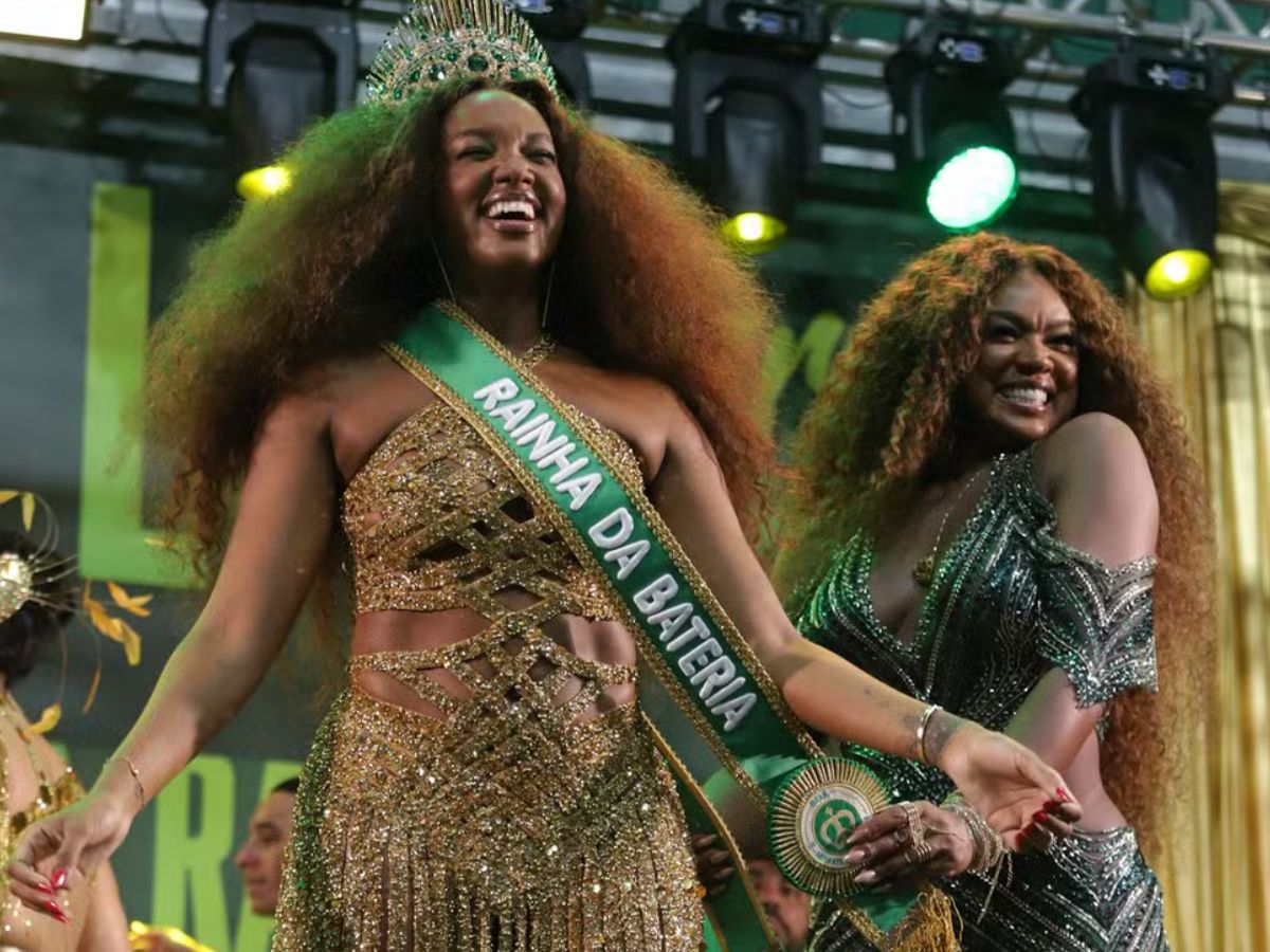 IZA é coroada rainha da Imperatriz Leopoldinense para o Carnaval 2026