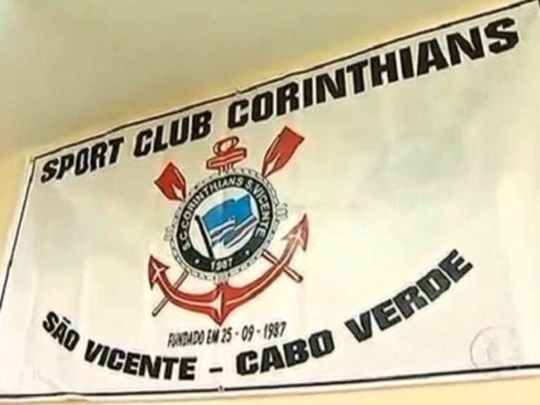 outro-corinthians:-clube-de-cabo-verde-joga-ate-de-verde-e-inspira-paixao-pelo-futebol