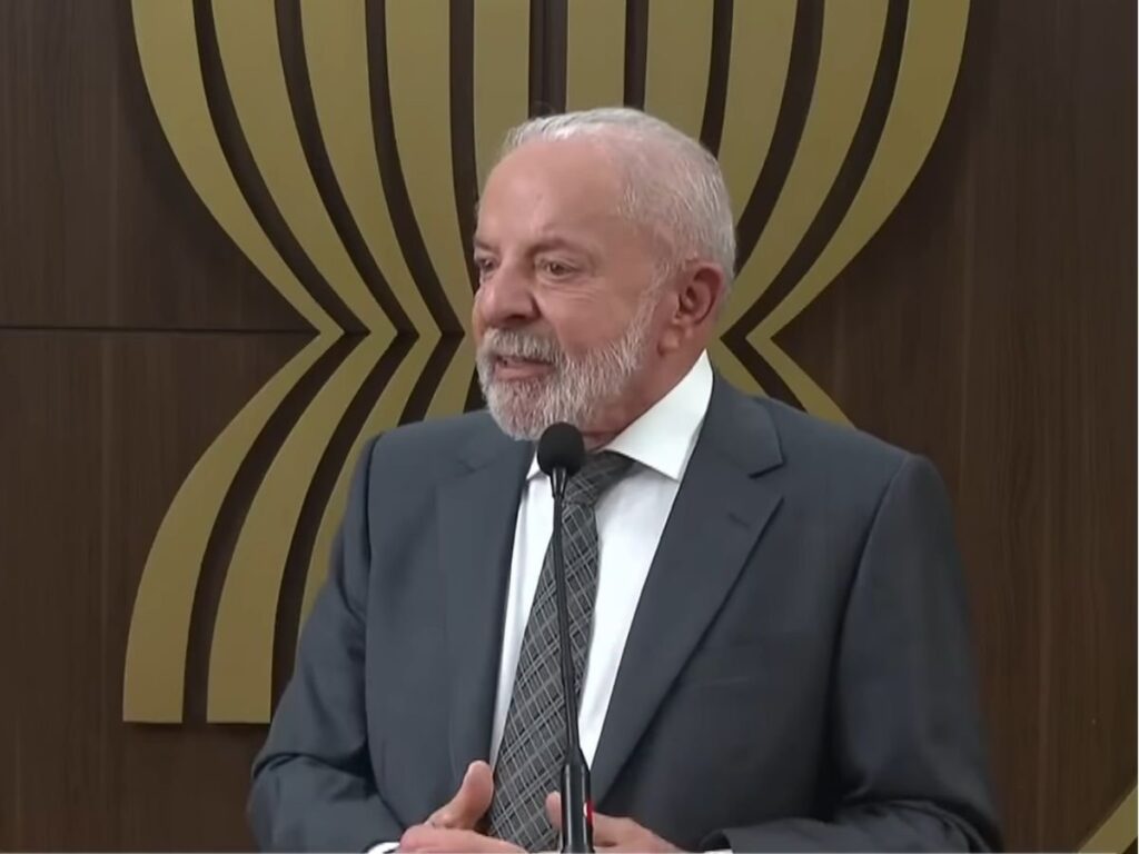 lula-admite-erro-ao-anunciar-candidatura-na-indonesia:-“nao-tenho-voto-la”
