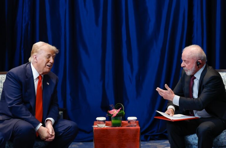 a-frustracao-no-cla-bolsonaro-com-a-reuniao-de-lula-com-trump