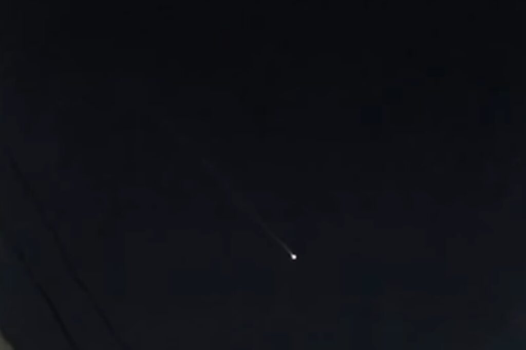 meteoro?-objeto-luminoso-e-visto-no-ceu-de-brasilia-na-noite-desta-2a
