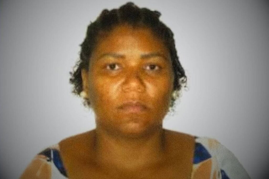 “pessoa-de-fe”:-diarista-furta-r$150-mil-em-joias-e-paga-so-r$6-mil