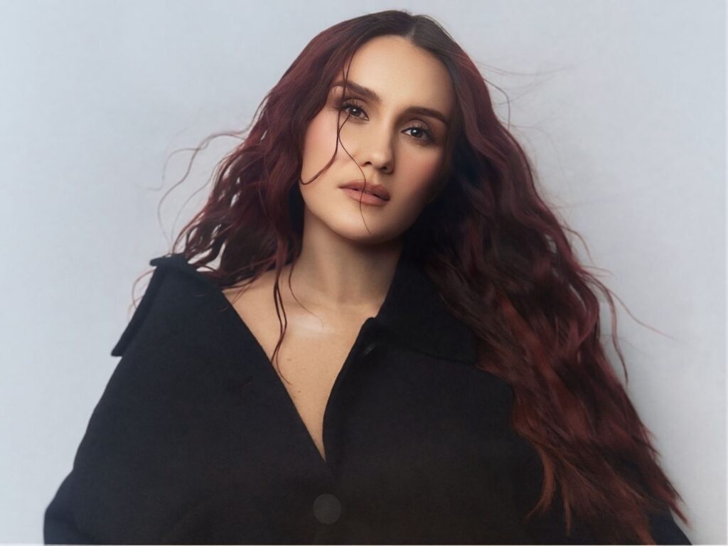 dulce-maria-anuncia-gravidez-do-2o-filho-com-diretor-de-cinema,-francisco-alvares