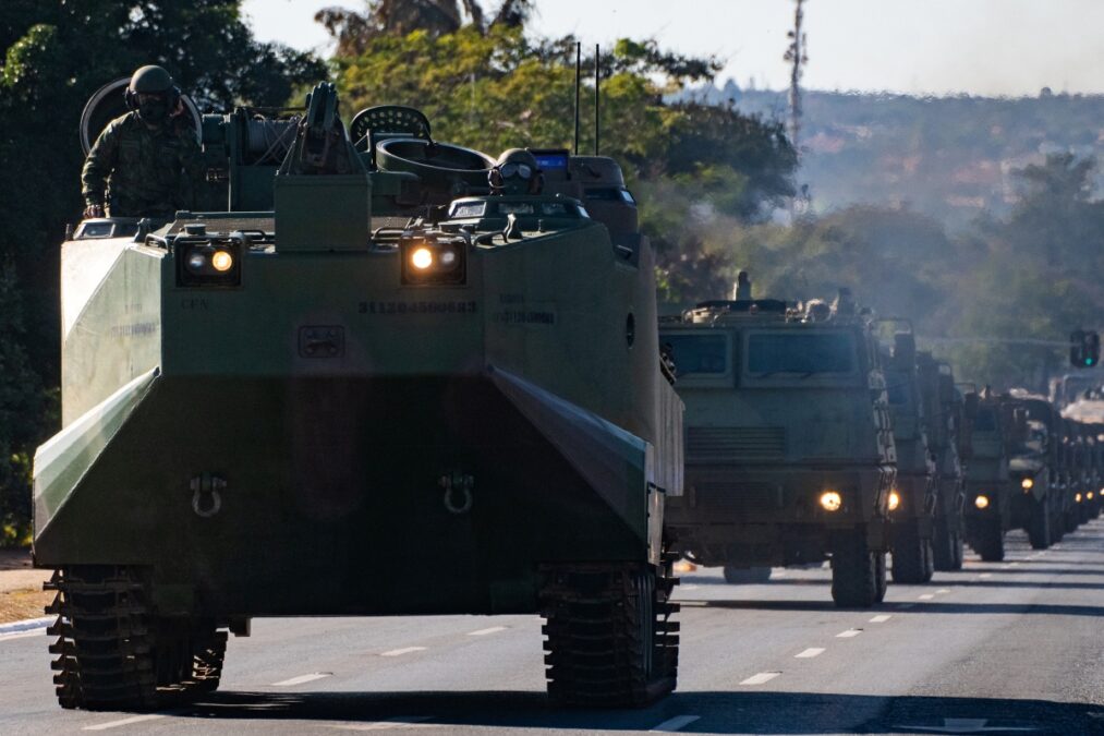 Governo do RJ pedirá ao STF apoio do Exército para combater o tráfico