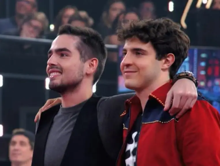 joao-liberato-estreia-no-“domingo-espetacular”-com-reality-sobre-sua-nova-fase-de-vida