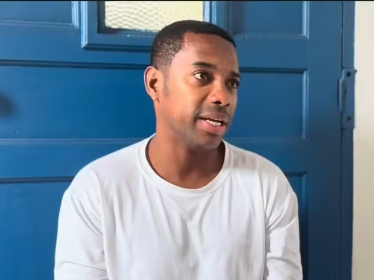 Robinho: do brilho na Vila Belmiro à rotina em Tremembé