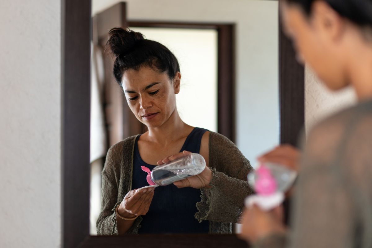 agua-micelar:-5-motivos-para-inclui-la-na-sua-rotina-de-beleza