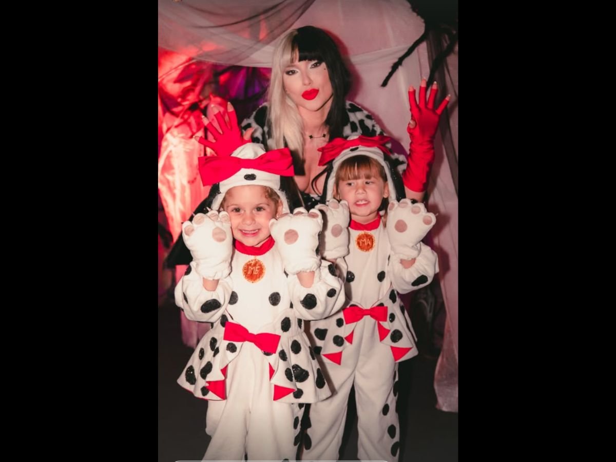Virginia e filhos entram no clima do Halloween fantasiados de Cruella de Vil e “101 Dálmatas”