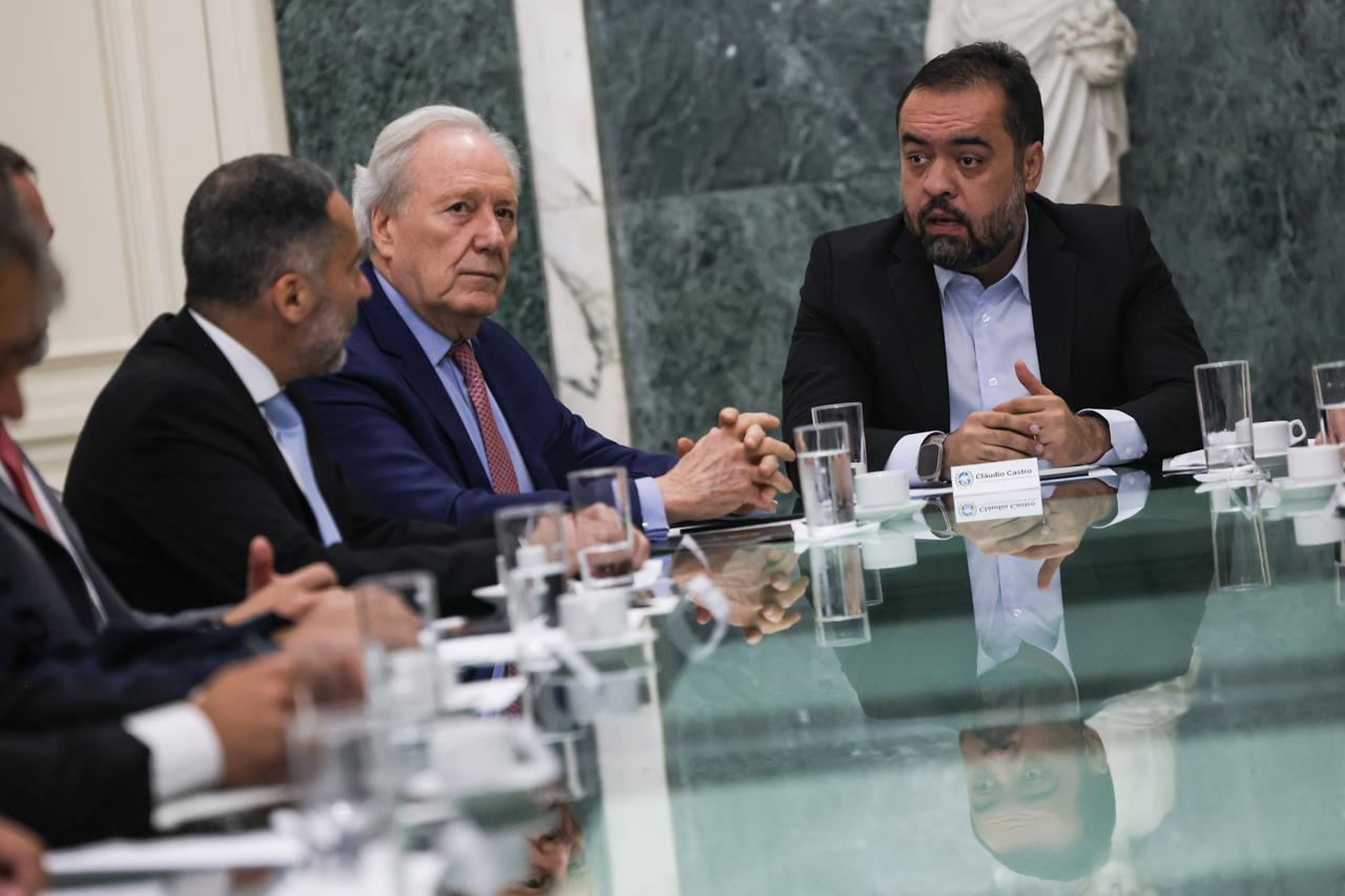 Castro e Lewandowski anunciam criação de escritório emergencial após megaoperação contra o CV