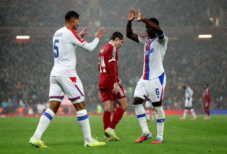 copa-da-liga-inglesa:-crystal-palace-elimina-liverpool-em-anfield