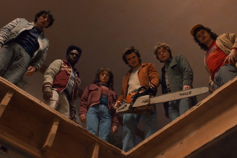 trailer-de-stranger-things-adianta-cenas-chocantes-e-sugere-morte