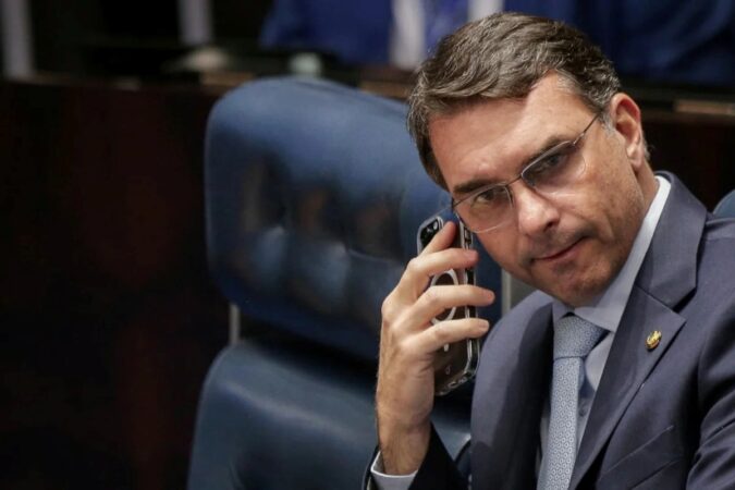 flavio:-lula-seria-“idolatrado”-se-entrasse-em-comunidade-do-trafico